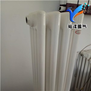 钢制柱型暖气片散热器钢三柱QFGZ312  4.82