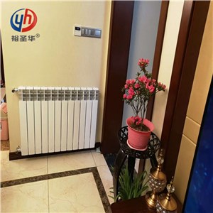 ur7003-700高壓雙金屬鑄鋁散熱器(視頻,定制,參數(shù))-裕華采暖