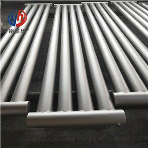D133-4-4熱水光排管散熱器(工業(yè),原理,定制)-裕華采暖