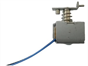 AU0617L-12A20